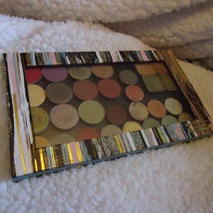 Z Palette with Single Shadows